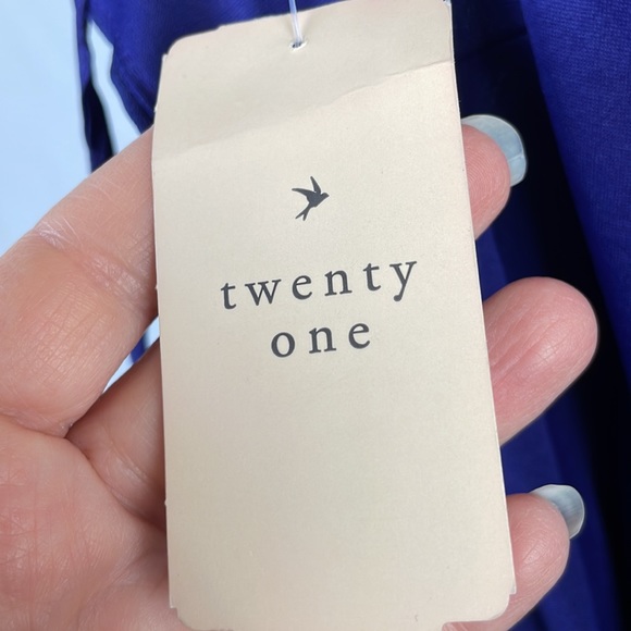 NWT Forever 21 Blue Jumpsuit/Romper w/Deep Front Pockets - Size Small - Picture 14 of 15